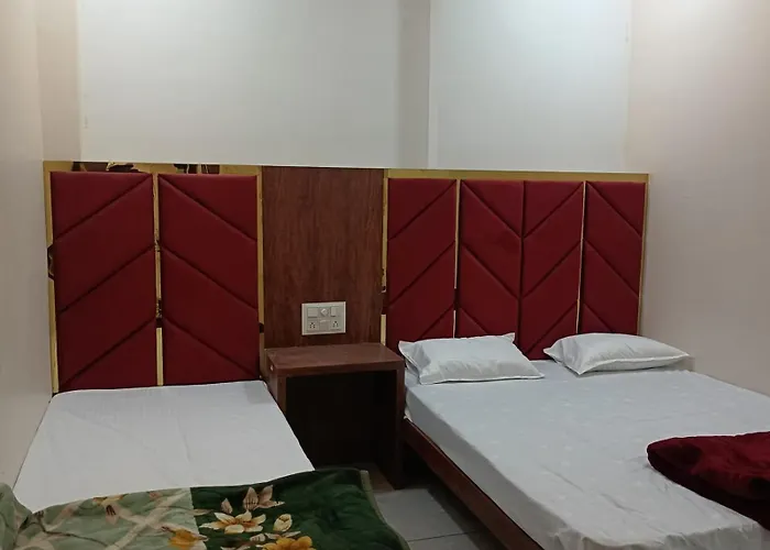 Hotel Shree Gajanand Palace