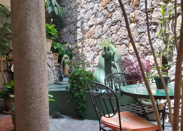 Hotel Antigua Casa De Piedra