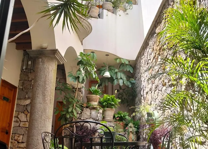 Hotel Antigua Casa De Piedra