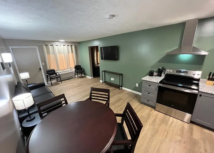 Valley Inn And Suites