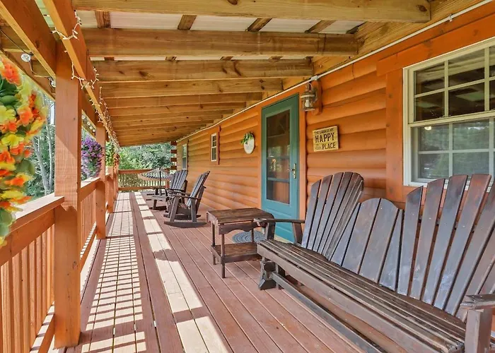 Cabin With Stargazing Dome, Sauna, Hot Tub, Pickleball, Firepit