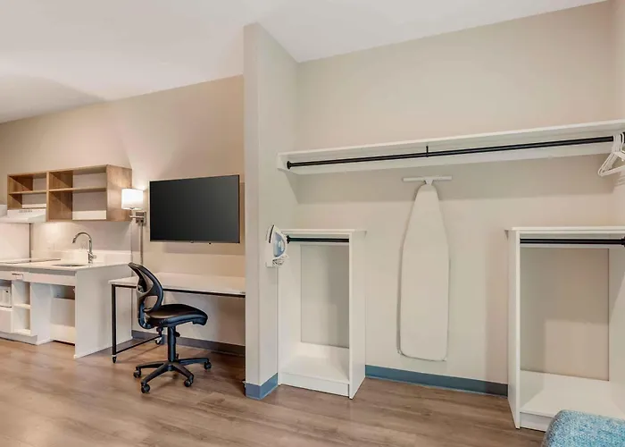 Extended Stay America Premier Suites - Charlottesville