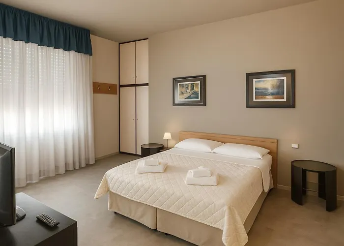 Hotel Real
