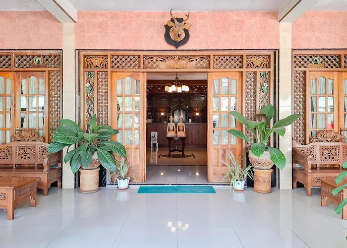 Reddoorz Hotel Tejomoyo Near Bukit Sekipan Tawangmangu