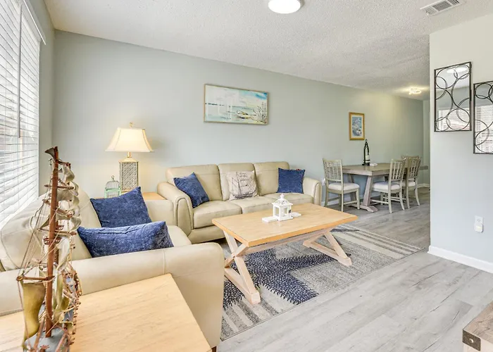 2 Mi To State Park: Dog-Friendly Niceville Home