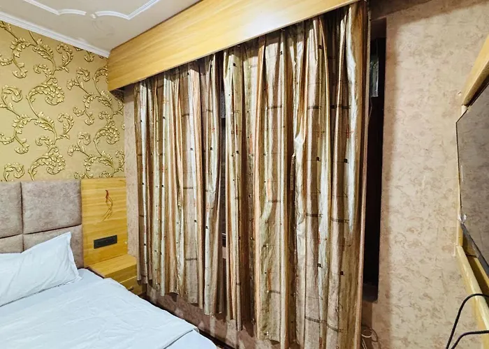 Hotel Indra
