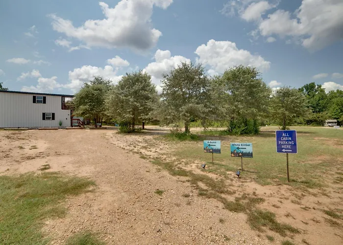 Hike & Explore: 60-Acre Outdoor Retreat In Tyler!