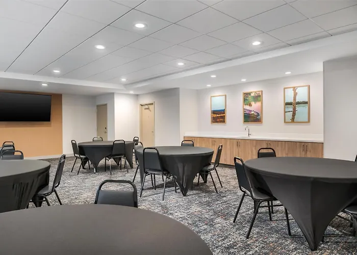 Hampton Inn & Suites Alpena