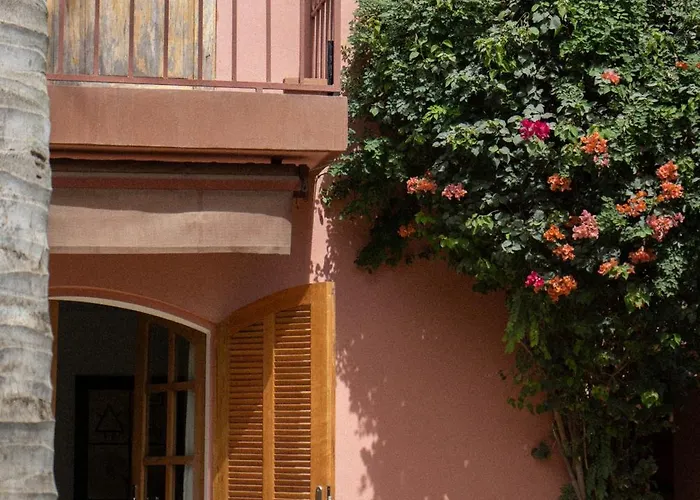 Goree Suites