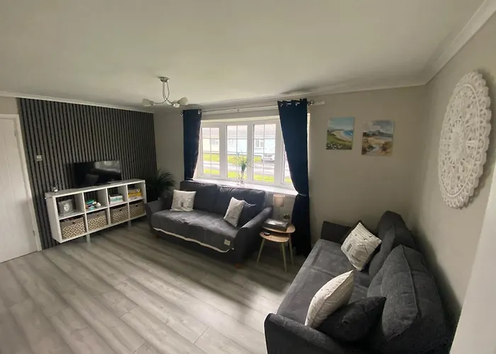 2 Bed Bungalow -25 Gower Holiday Village - Dog Friendly