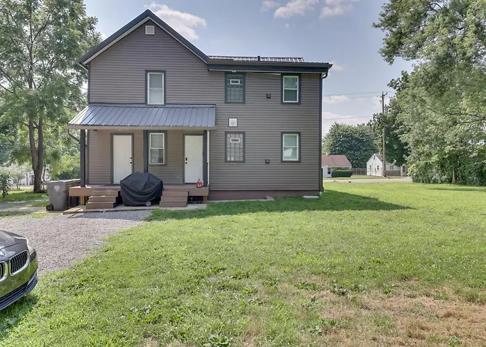 3 Mi To Downtown Youngstown: Updated Apartment