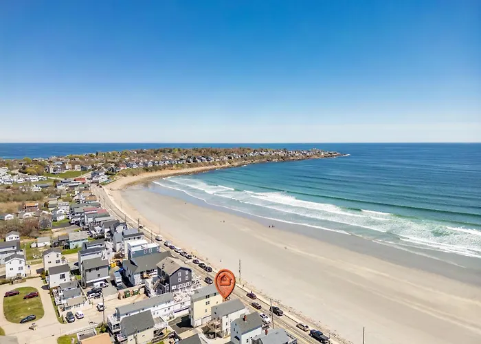Beachfront Pet Friendly Sleeps 15 And Bbq