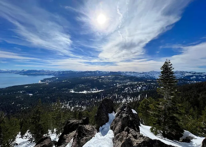 Incline Bliss Dreamy Pet Friendly Escape