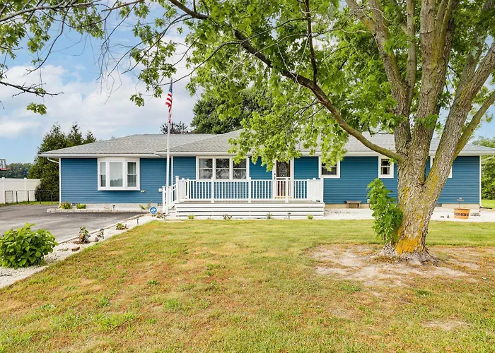 Getaway On 1/2 Acre W/ Deck In Georgetown