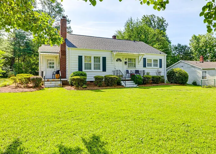 1 Mi To Downtown Greer: Family Home W/ Gazebo!