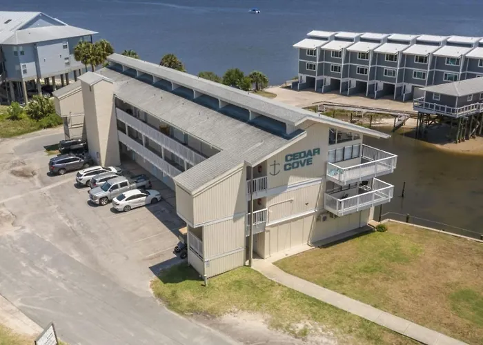 Stay-Seas Hideaway 214 At Cedar Cove Condos