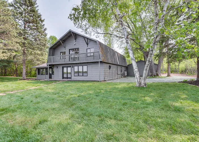 Private Beach: Lakefront Escape In Brainerd!