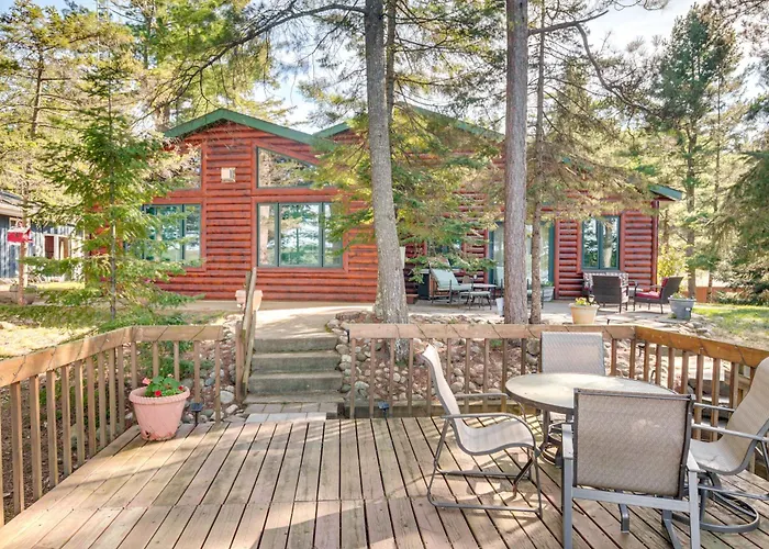 Lake Tomahawk Fall Retreat W/ Foliage & Lake Views