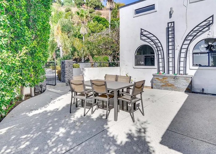 3 Mi To Beach: Home W/ Pool & Spa In Malibu!