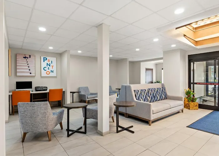 Holiday Inn Express Princeton/I-77 By Ihg