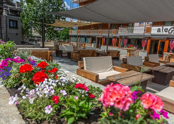 Hotel K2