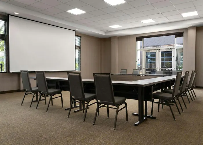 Springhill Suites By Marriott Downtown Chattanooga/Cameron Harbor