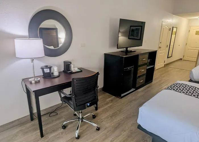 La Quinta By Wyndham Prattville