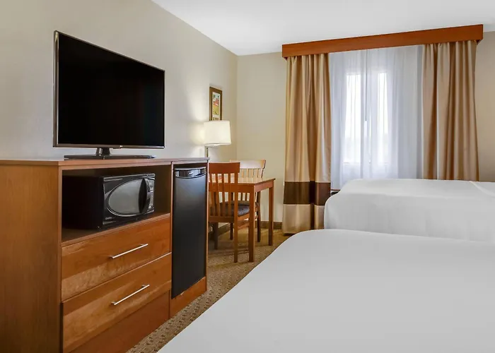 Comfort Inn Millersburg