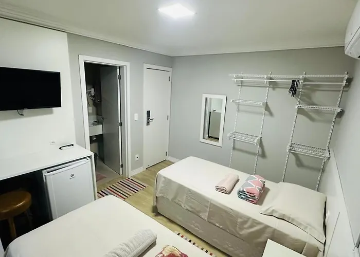 Bouganville Guest House Bc