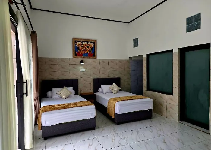 Kerti Beach Bungalow And Restaurant
