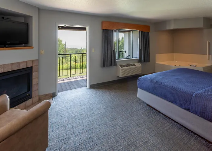 Black Beach Inn By Grandstay