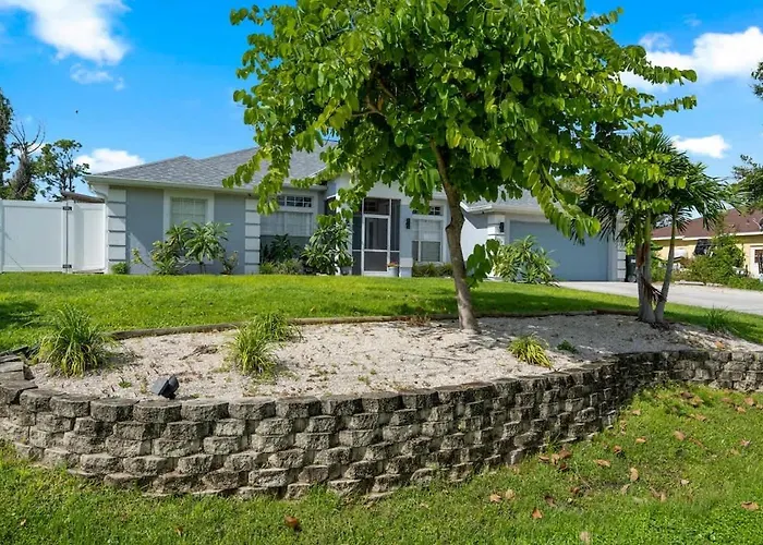 4 Bedroom Heated Private Pool & Lanai