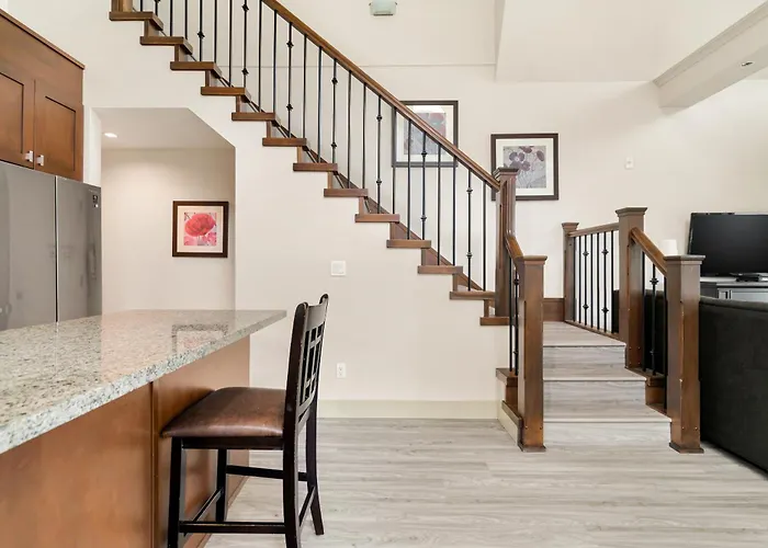Scenic 3Br Unit In Harrison