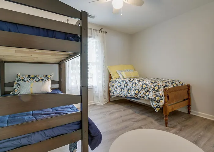 Pet-Friendly Lagrange Vacation Rental W/ Deck!