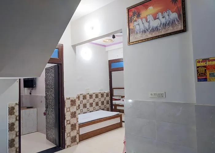 New Khandelwal Guest House