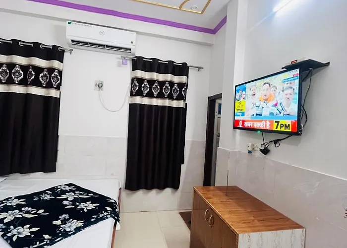 New Khandelwal Guest House