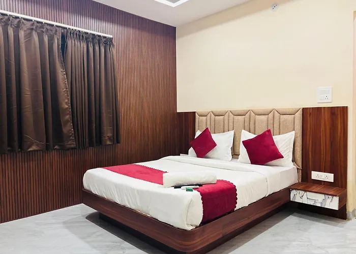 Hotel Anand Palace & Restuarants