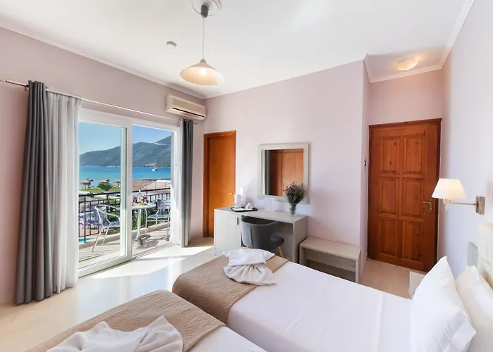 Sunwaves Beach Hotel