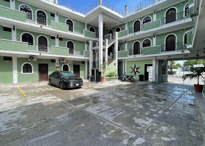 Hotel Colonial