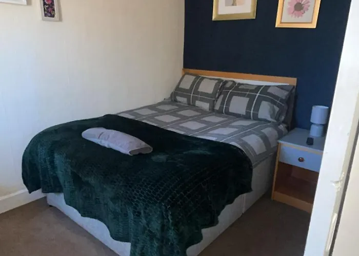 Queensberry Accommodation
