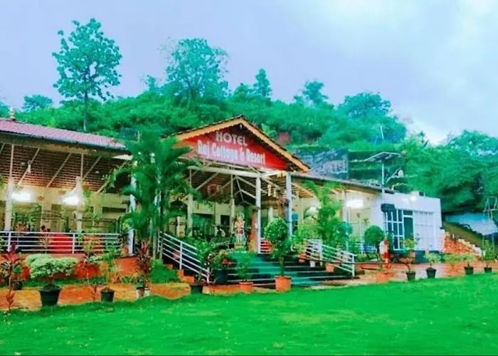 Raj Cottage Nature Luxury Resort