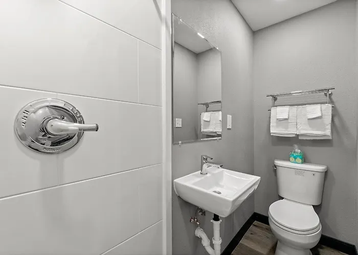Southern Suites Kennesaw