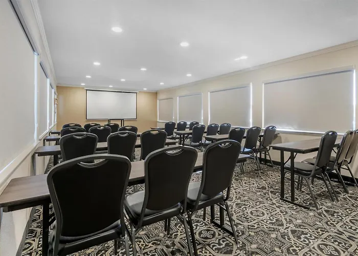 Best Western Plus Inn Of Hayward
