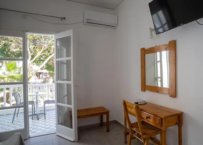 Lefkothea Hotel