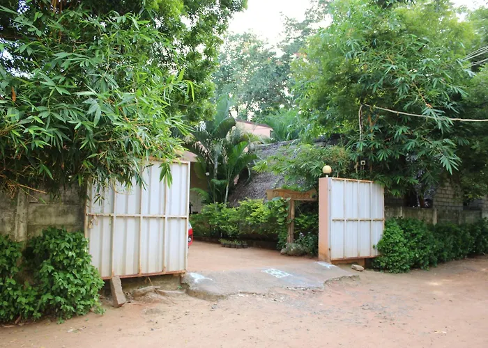 Pv Resort - Auro Beach