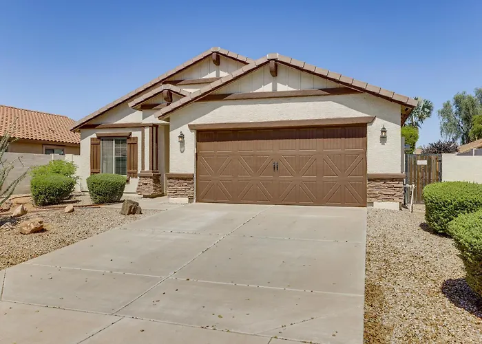 4 Mi To Luke Afb: Family Home W/ Pool & Grill