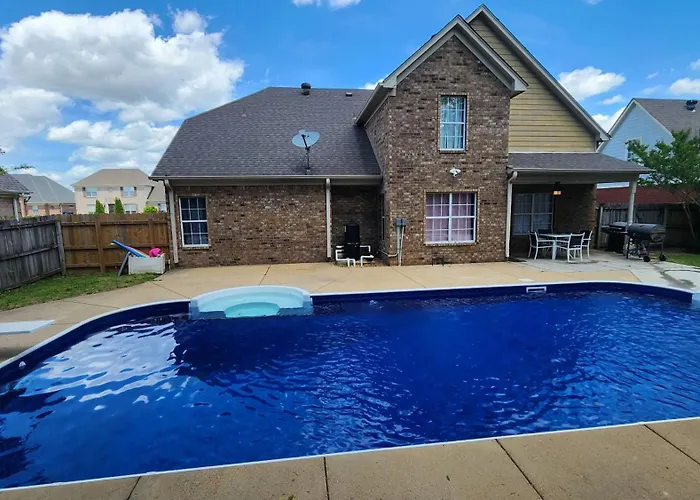 Spacious, State Line, Private Pool With King Beds