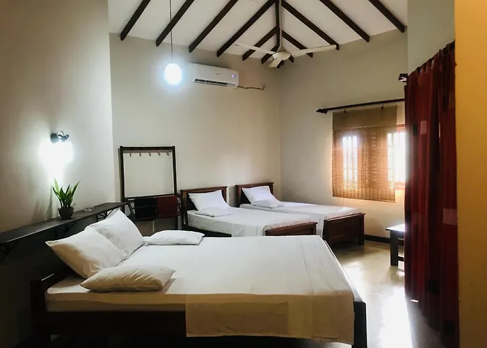 Travel Neth Lake Font Bungalow - Anuradhapuraya