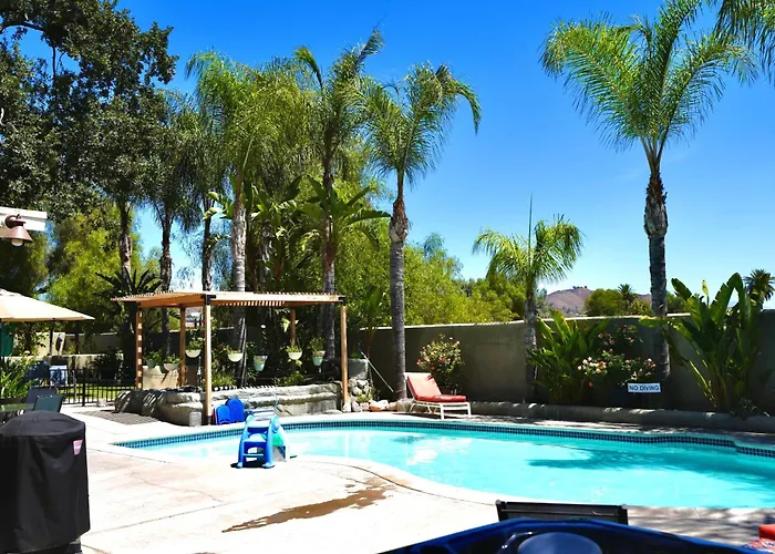 La Casita Poolside Retreat