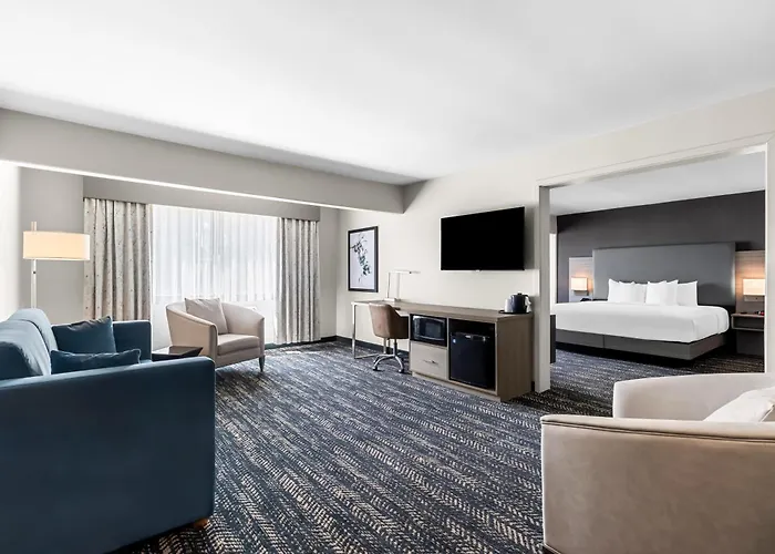 Hourglass Hotel, Trademark Collection By Wyndham